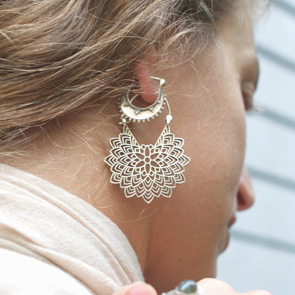 daya Aster Silver Earrings Sterling Silver