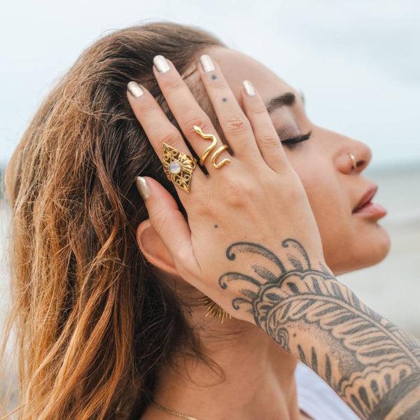 Daya Athena Ring Pure Brass