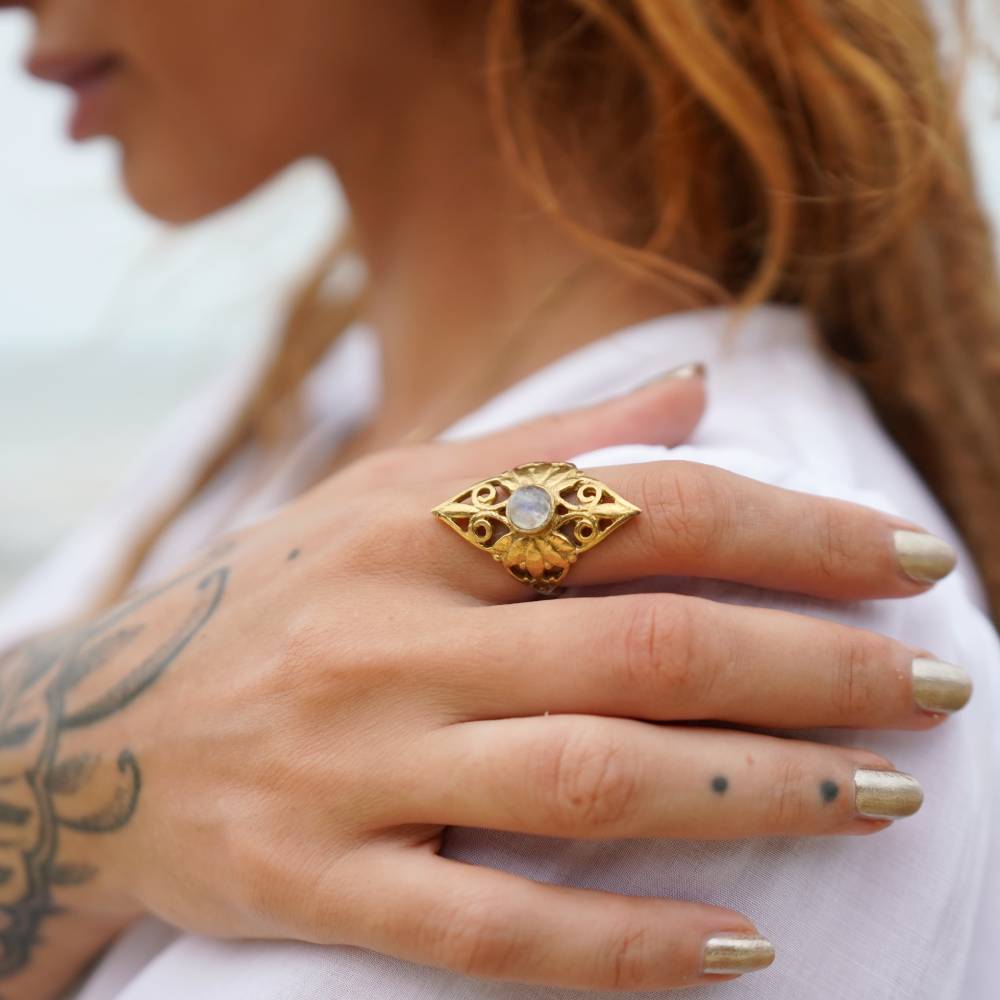 daya Athena Ring Pure Brass