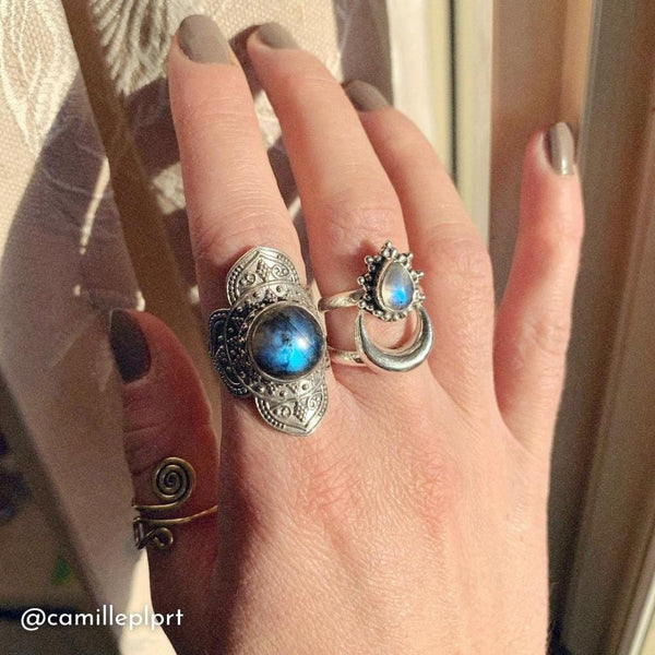 Daya Calla Silver Ring Sterling Silver