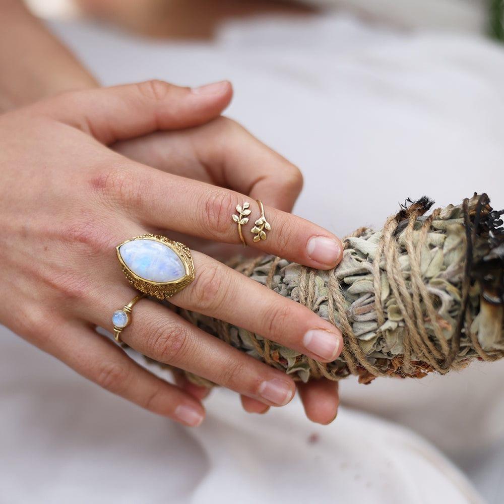 daya Golden Hour Ring Pure Brass