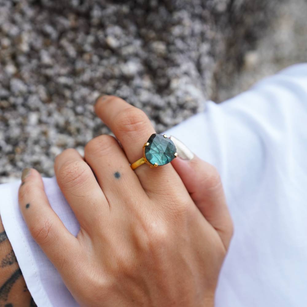 daya Nura Ring Pure Brass