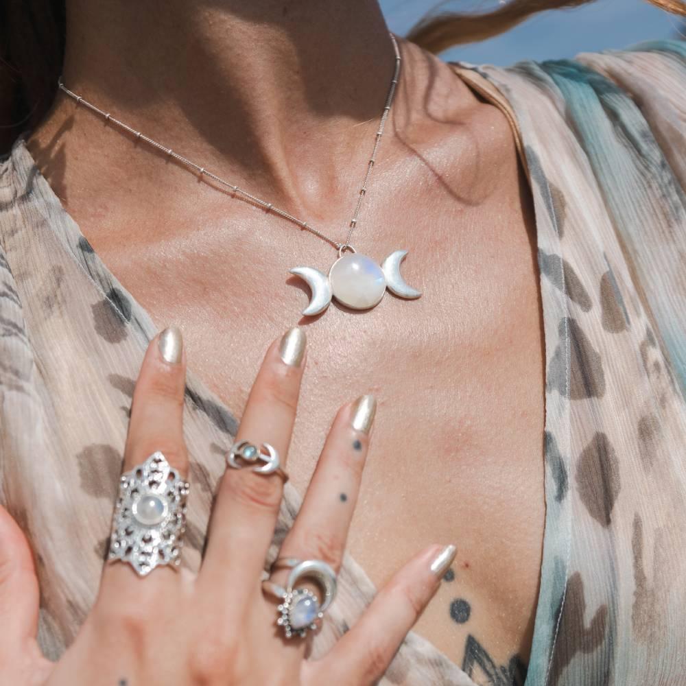 daya Silver Freya Necklace Sterling Silver