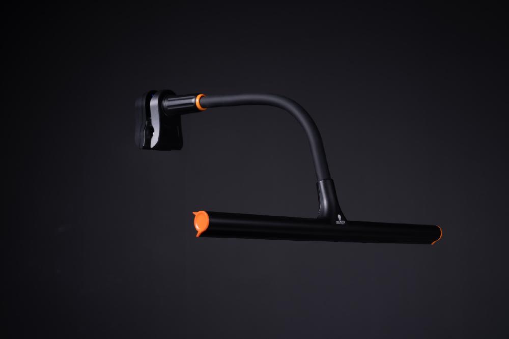 Daylight Company Easel Lamp Go