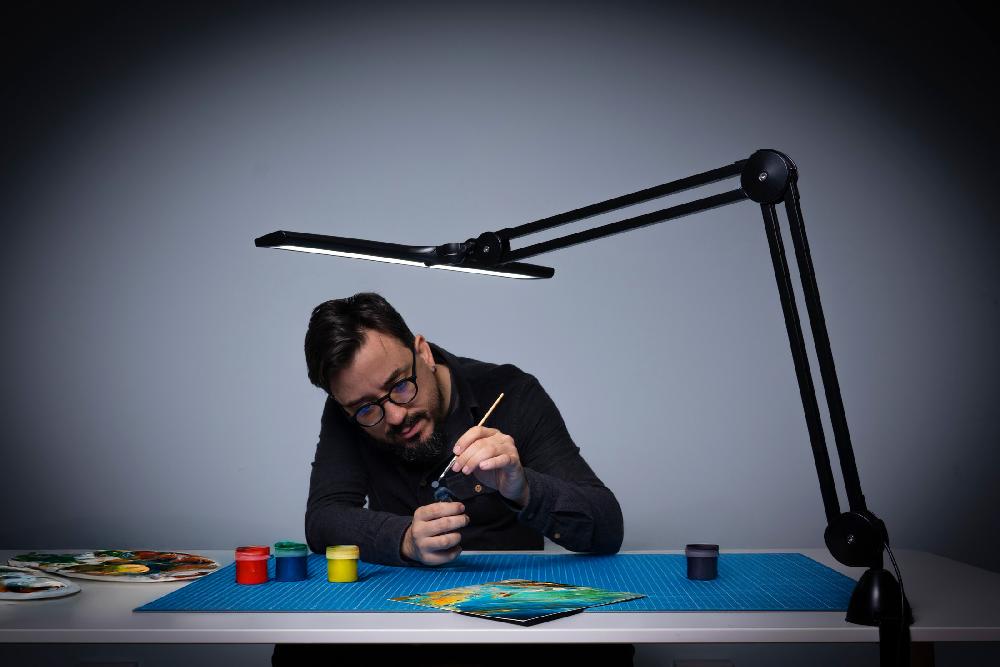 Daylight Company Lumi – Satin Black
