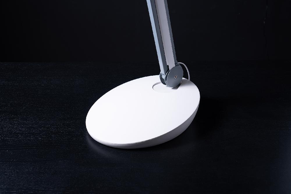 Daylight Company Professional Table Base – White