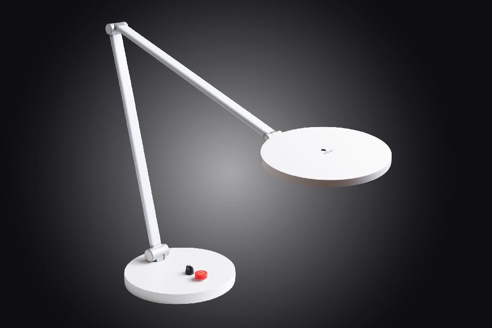 daylight company Tricolor