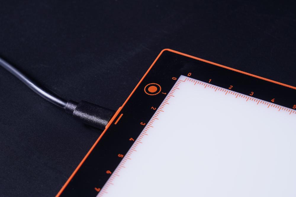 Daylight Company Wafer 1 Lightpad – A4