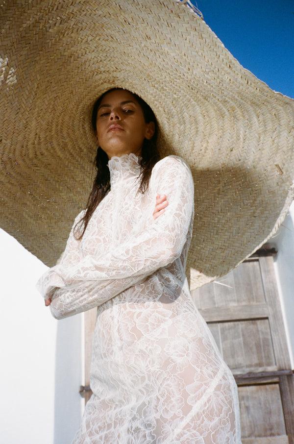 De La Vali HERMOSA MAXI DRESS IN IVORY LACE