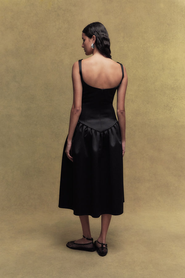 De La Vali LOLA BONDED SATIN MIDI DRESS IN BLACK