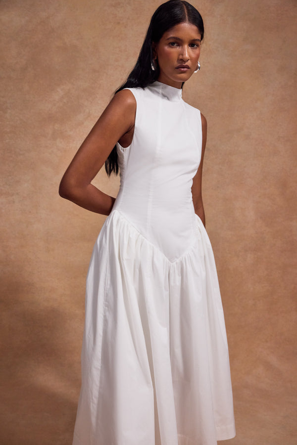 De La Vali LUSIVA MIDI DRESS IN WHITE COTTON