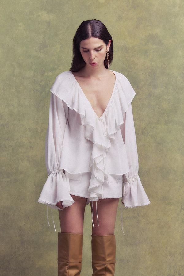 De La Vali MAYA TOP IN WHITE LIGHTWEIGHT COTTON