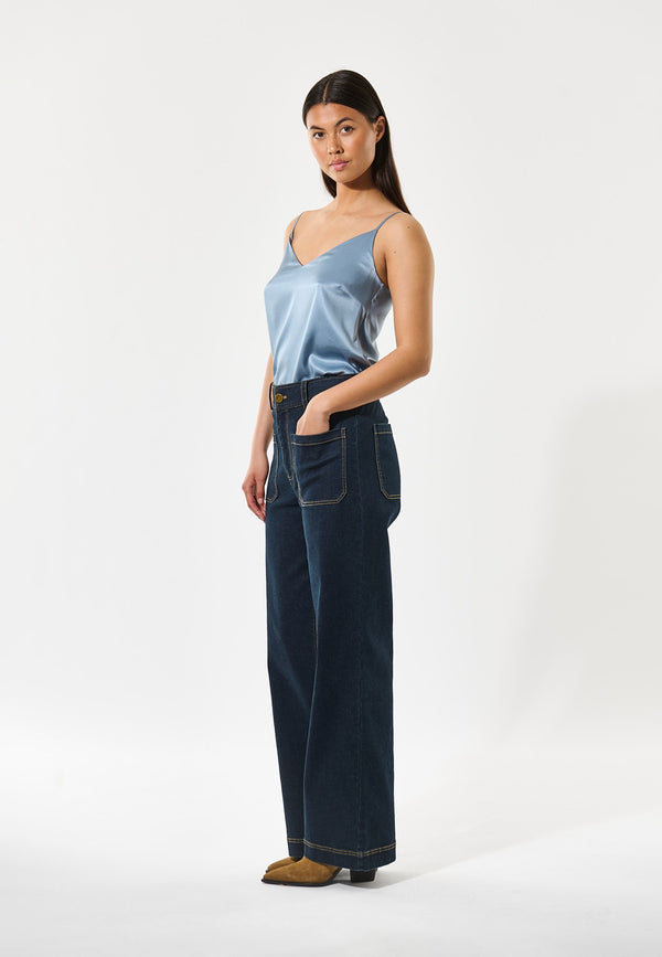 Dea Kudibal OctavieDEA - Top - Harbour