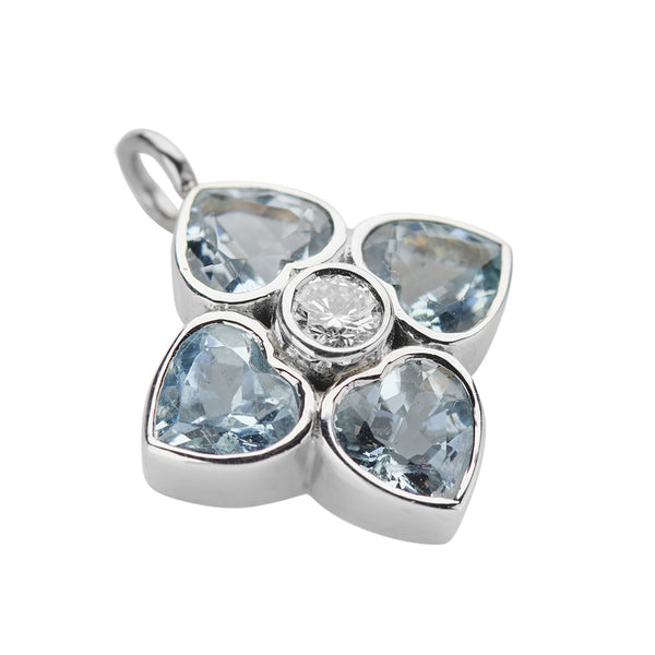 Deakin & Francis 18ct White Gold Aquamarine And Diamond Cluster Pendant