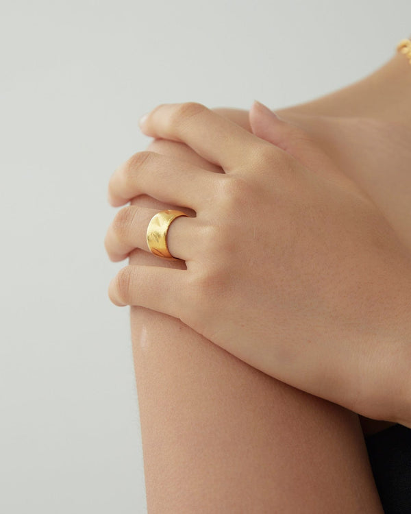 Dear Letterman Masir Gold Ring