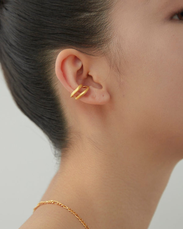 Dear Letterman Matin Gold Ear Cuff