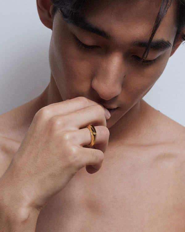 Dear Letterman Mihna Gold Ring