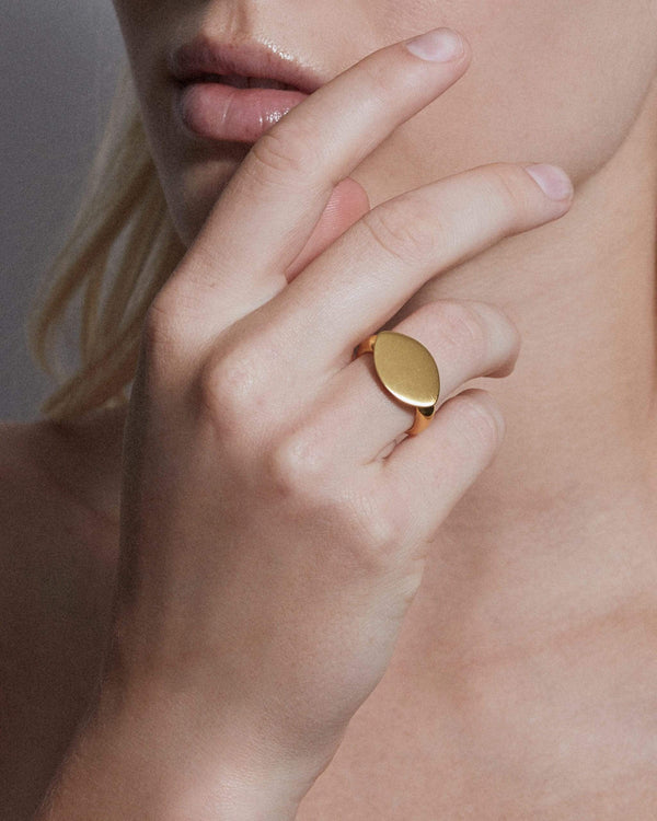 Dear Letterman Wali Gold Ring