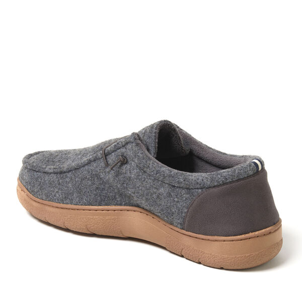 Dearfoams Men's Bennett Chukka Closed Back