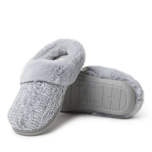 Dearfoams Women's Claire Cable Knit Chenille Clog