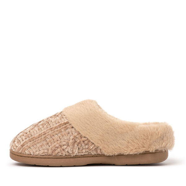 Dearfoams Women's Claire Cable Knit Chenille Clog
