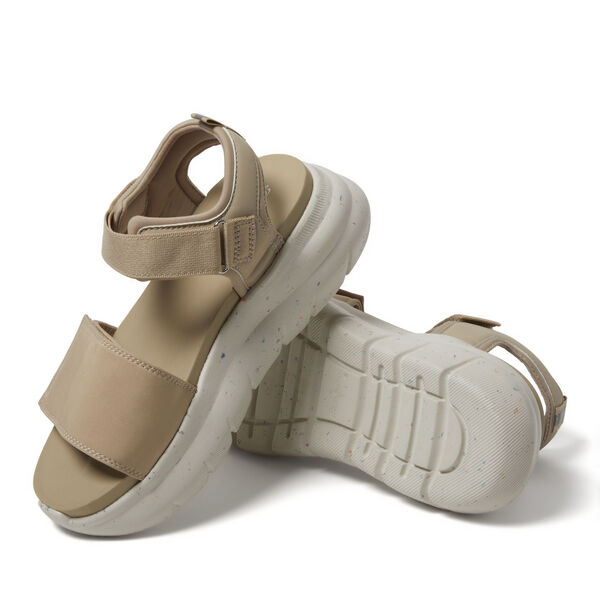 Dearfoams Women's Odell Sandal