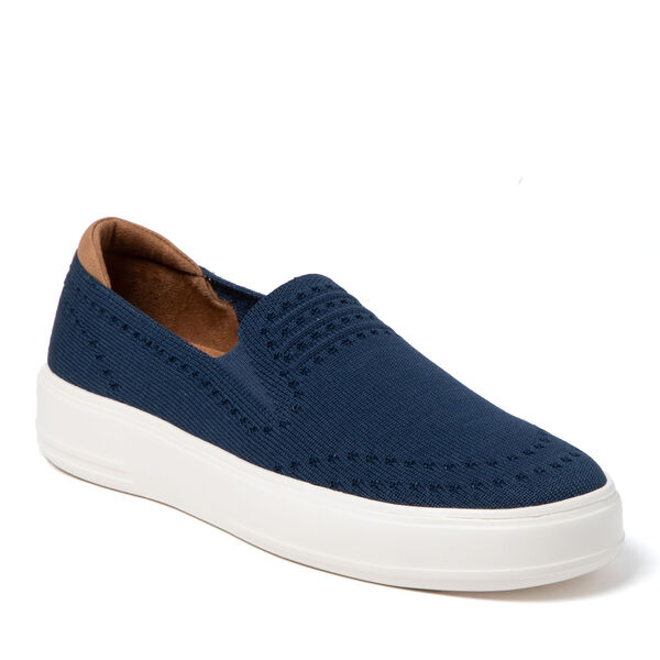 dearfoams Women's Sophie Slip-On Sneaker