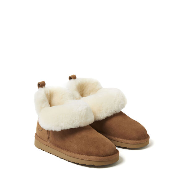Dearfoams Kid's Fireside By Dearfoams Bunbury Genuine Shearling Boot