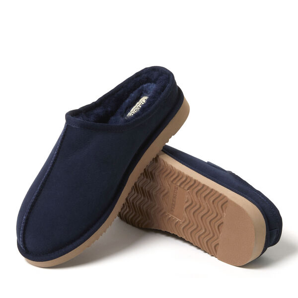 Dearfoams Men's Fireside By Dearfoams Grafton Genuine Shearling Clog Slipper With Woven Accent