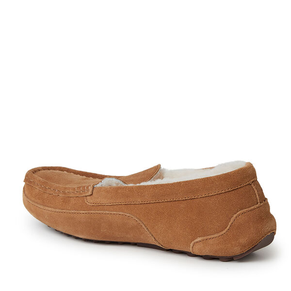 Dearfoams Men's Fireside By Dearfoams Melbourne Genuine Shearling Moccasin Slipper