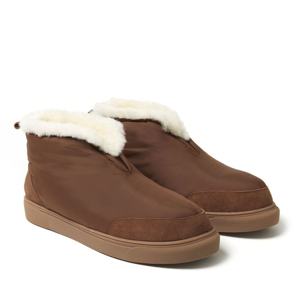 Dearfoams Men's Fireside By Dearfoams Shearling Warm Up Bootie