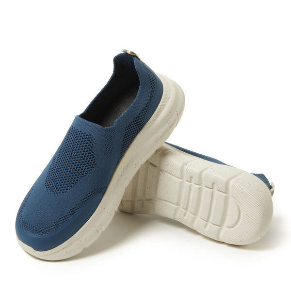 Dearfoams Men's Tahoe ReGrind Lightweight Slip-On with Energy Return Technology