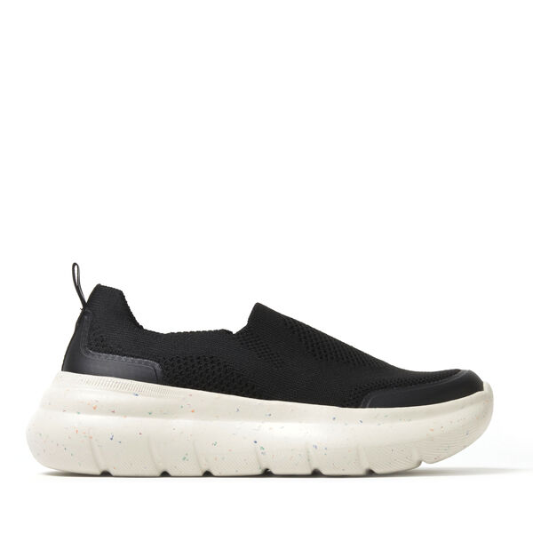 Dearfoams Women's Crimson ReGrind Lightweight Slip-On With Energy Return Technology