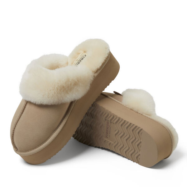 Dearfoams Women's Fireside By Dearfoams Melton Genuine Shearling Platform Scuff