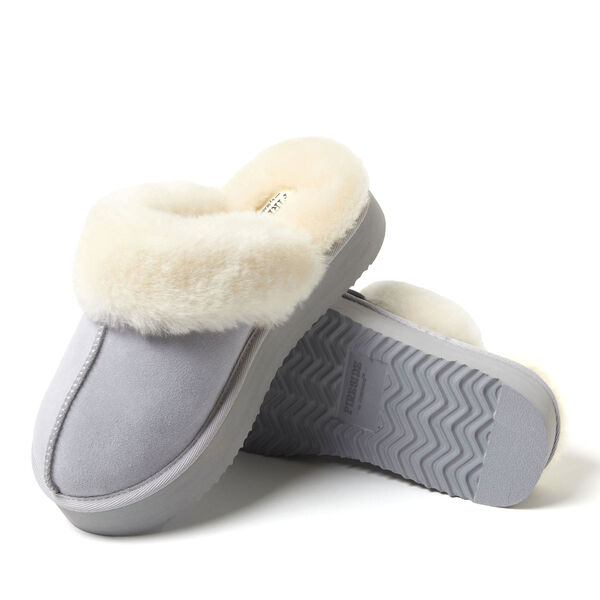 Dearfoams Women's Fireside By Dearfoams Melton Genuine Shearling Platform Scuff