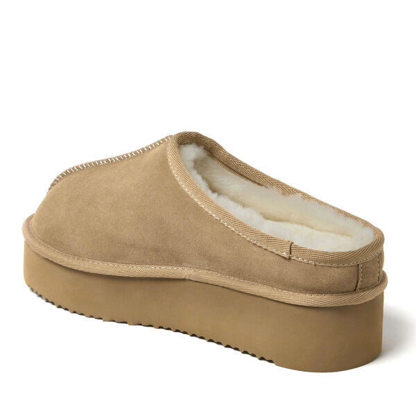 Dearfoams Women's Fireside By Dearfoams Queenstown Platform Genuine Shearling Clog