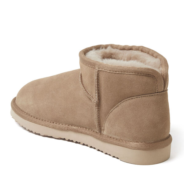 Dearfoams Women's Fireside By Dearfoams Riverland Genuine Shearling Micro Bootie