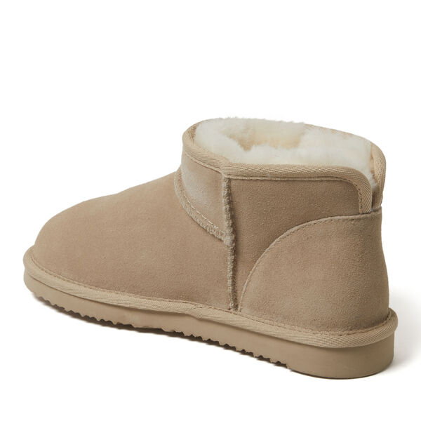 Dearfoams Women's Fireside By Dearfoams Riverland Genuine Shearling Micro Bootie