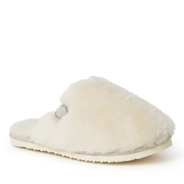 dearfoams Women's Fireside By Dearfoams Shelly Beach Genuine Shearling Scuff