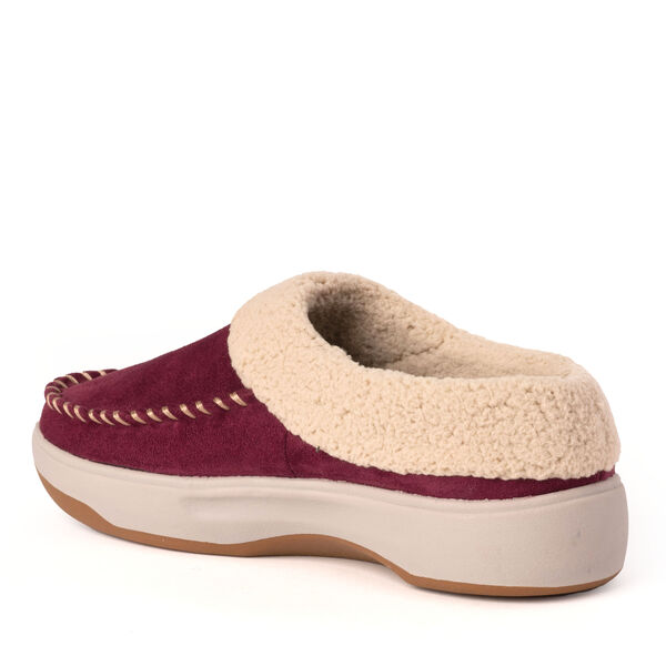 Dearfoams Women's Maple Water-Resistant Energy Return Moc Toe