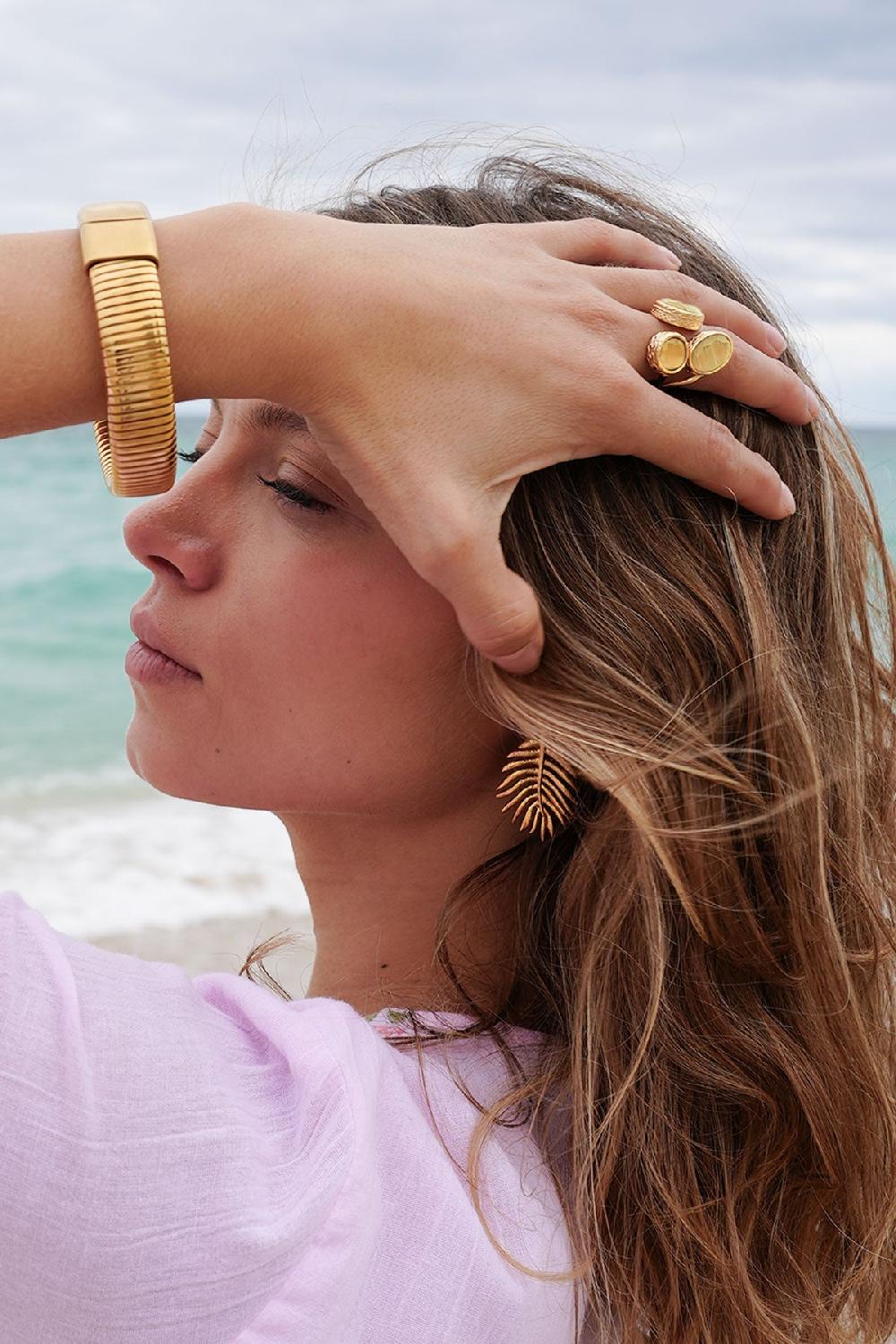 Debbie Katz Avra (Cat Eye Stone Honey)