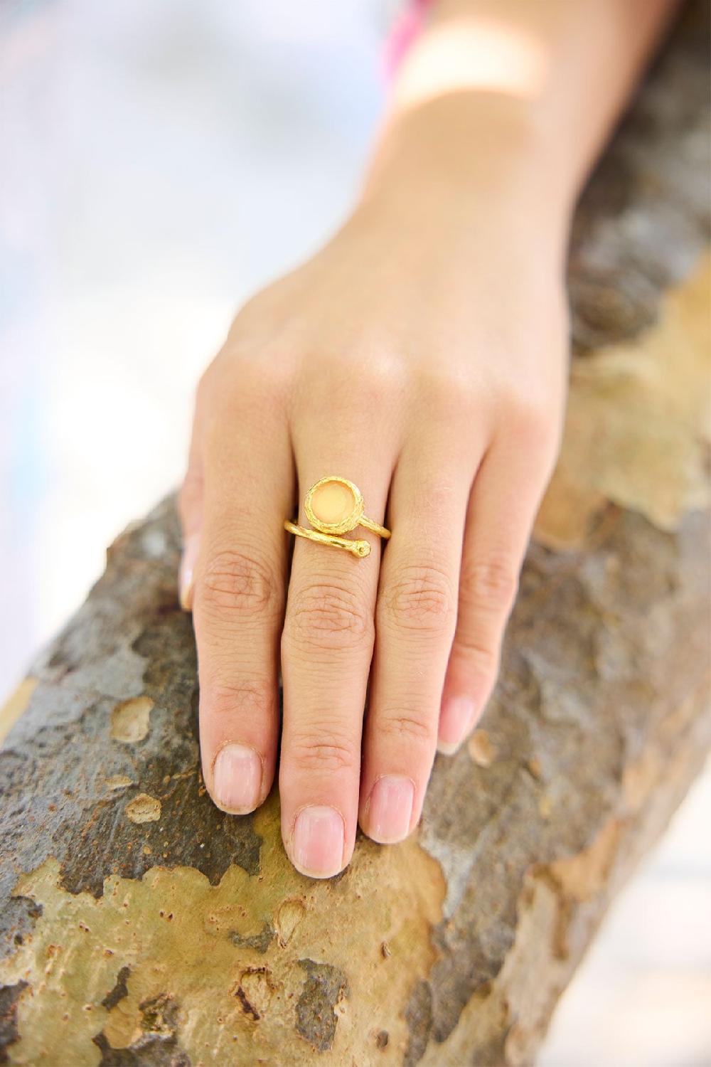 Debbie Katz Sonia (Cat Eye Stone Blush)