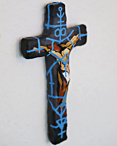 decolife crucified illusions