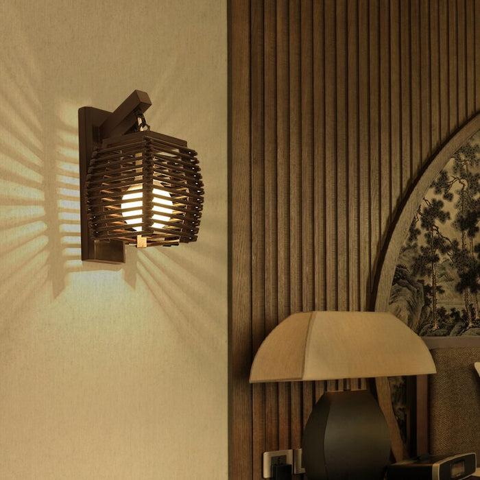 Decoramo Cassia - Wooden Lantern Lamp