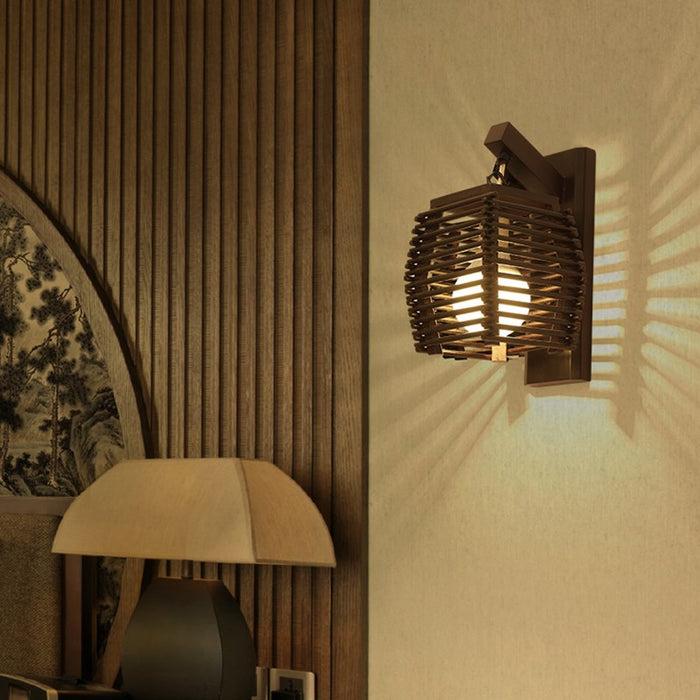 Decoramo Cassia - Wooden Lantern Lamp