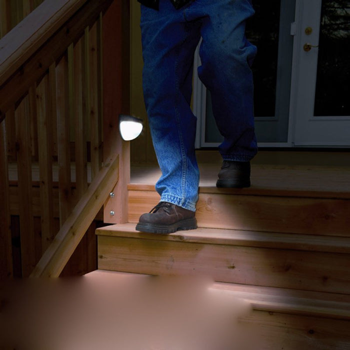 Decoramo Suri - Solar Powered Outdoor LED Light