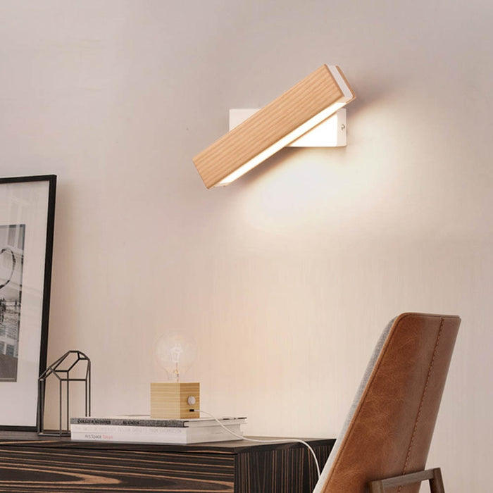 Decoramo Vera - Rotated LED Lamp