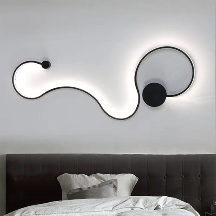 Decoramo Twisted LED Lighting Fixture - Curved Wall Light