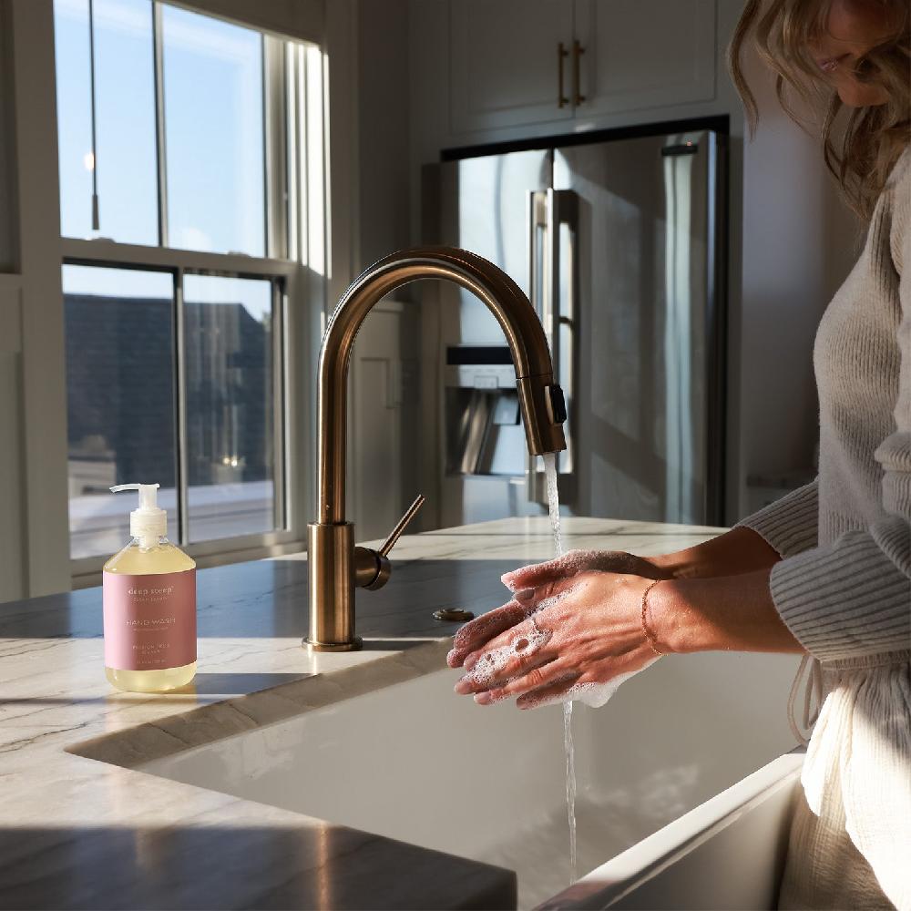 Deep Steep Passion Fruit Guava Liquid Hand Wash