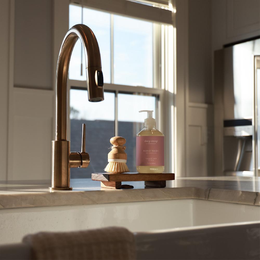 Deep Steep Passion Fruit Guava Liquid Hand Wash